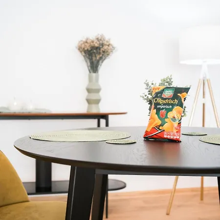 Appartement Fuer 2 Im Zentrum: Wifi Kueche Parken Bad Neuenahr-Ahrweiler