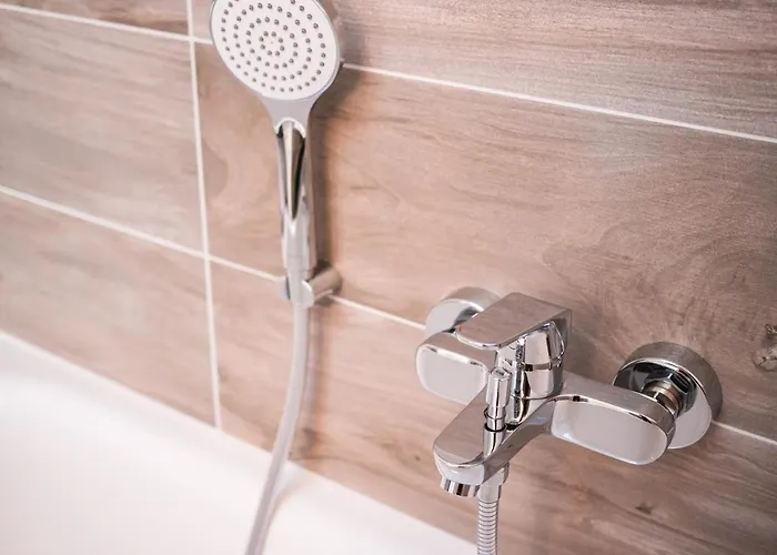 公寓 Fuer 2 Im Zentrum: Wifi Kueche Parken *