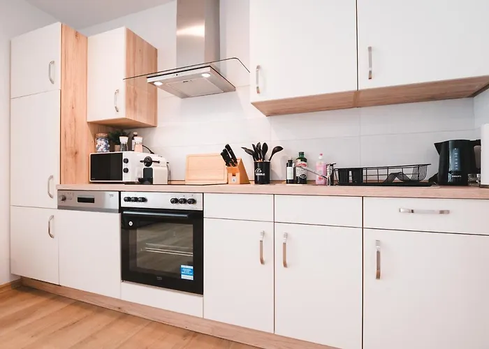 公寓 Fuer 2 Im Zentrum: Wifi Kueche Parken